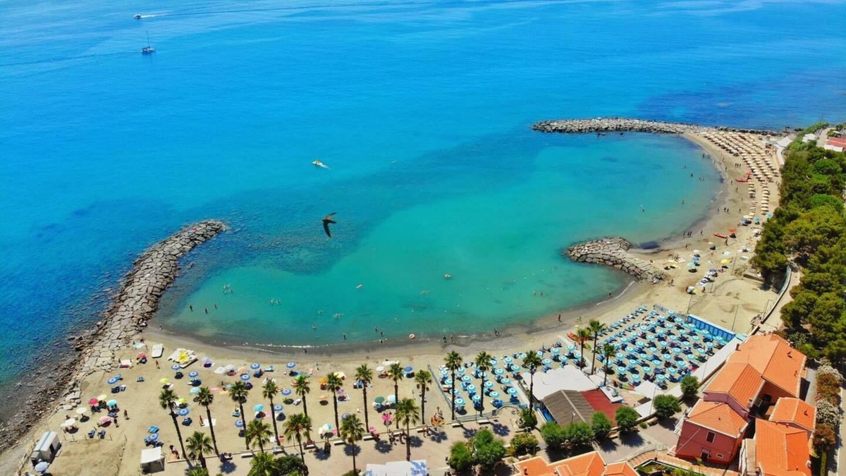 Civezza House | The Olive Lodge is a beautiful villa with private pool just 1km from Civezza