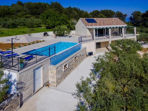 Sumartin Villa | The Olive Tree Villa