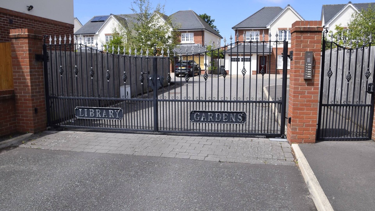 Southport House | The Open 2026n12th - 19th Longer by agreement Max 8 persons