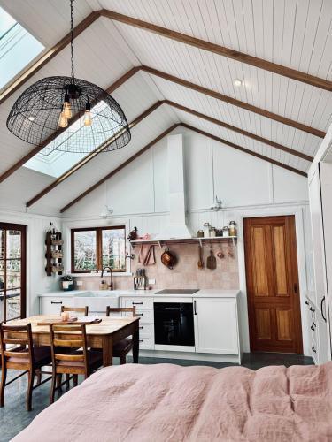 South Hobart Apartment | The Orangerie
