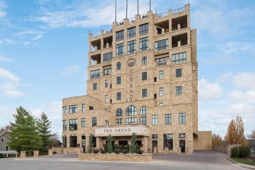 Oread Hotel | The Oread Lawrence, Tapestry Collection by Hilton