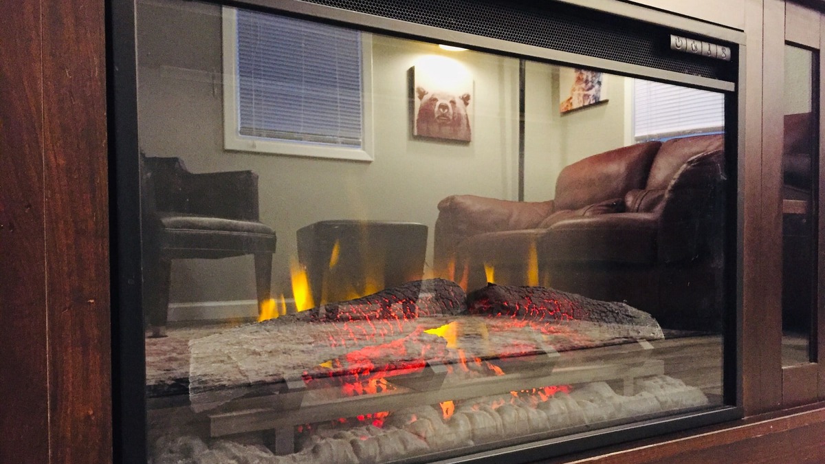 Airport Heights Community Council House | The original city location for the Anchorage Quaint & Cozy Home
