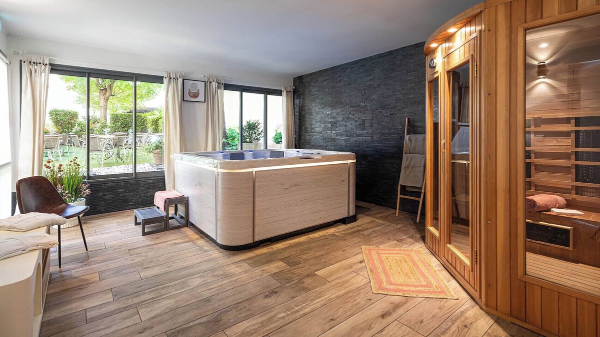 Le Puy-en-Velay Hotel | The Originals City, Hôtel Bristol