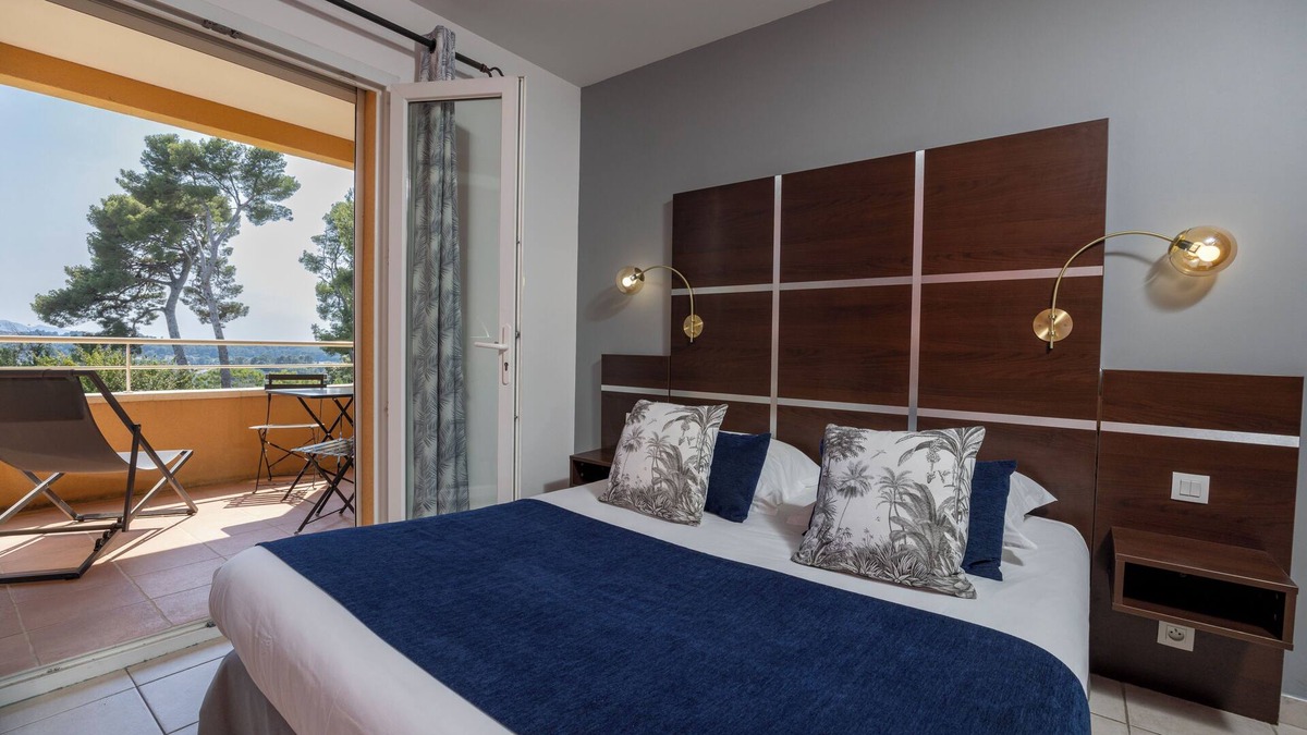 Allauch Hotel | The Originals City, Hôtel Côté Sud