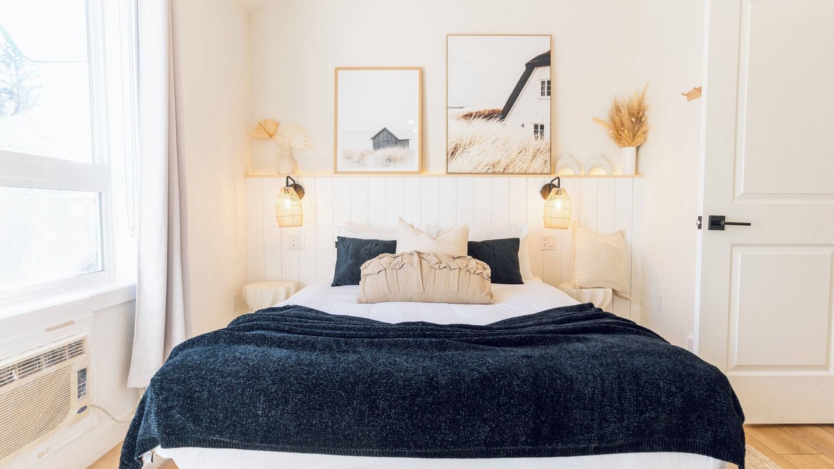 Harvie Heights House | The overlook stay - two suites - mountain view - Free parking - 1248