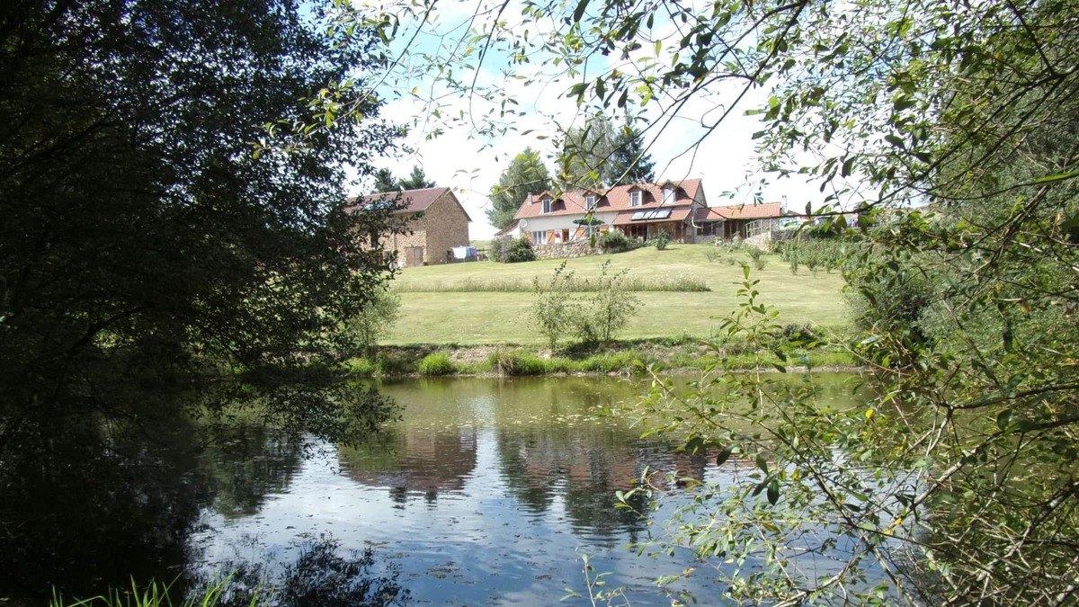 Sainte-Anne-Saint-Priest House | The Owl, rooms and table d'hôtes