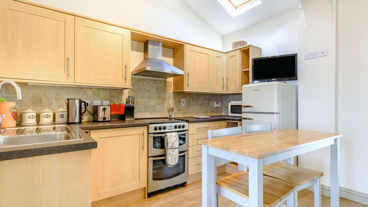 Shipston on Stour Cottage | The Paddock