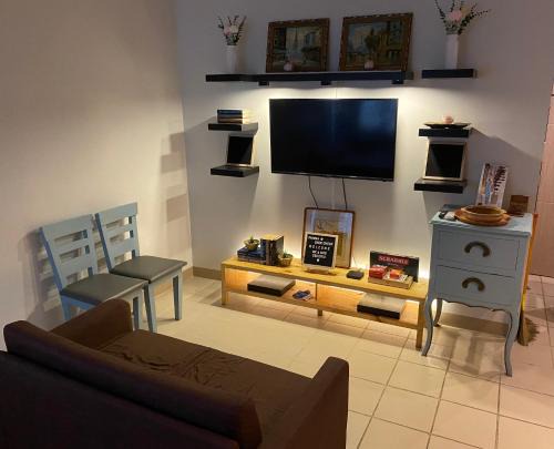 Marilao Hotel | The Pahina Suite