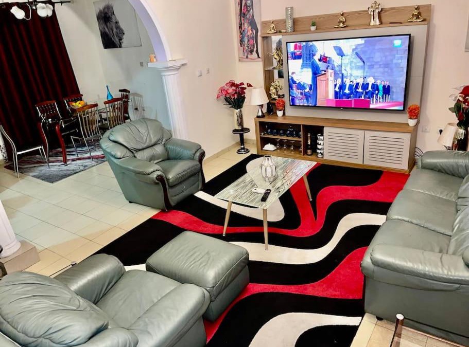 Douala Apartment | The Palace