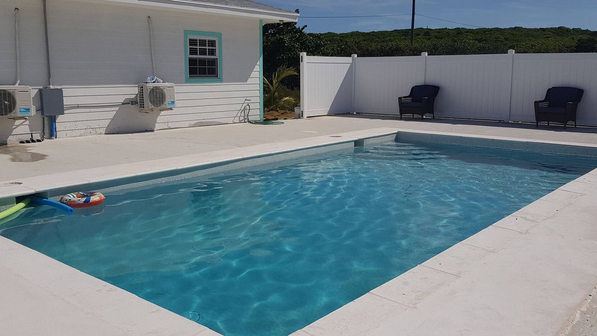 Governor's Harbour House | The Palm House with Swimming Pool and Beach Access.
