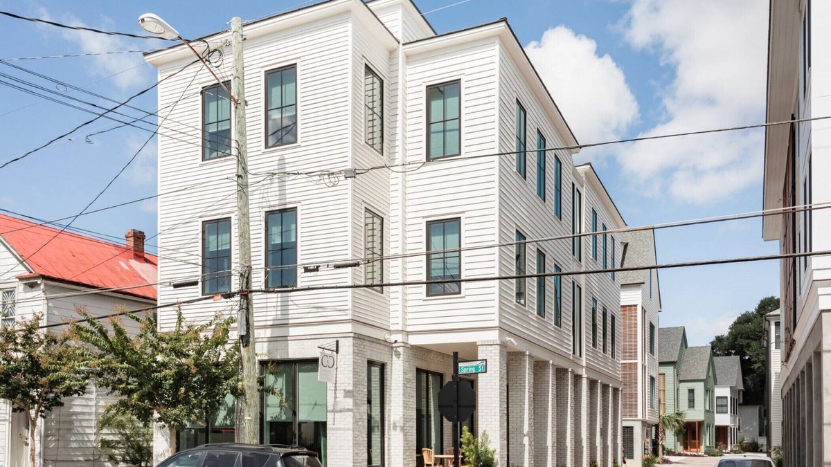 Westside House | The Palmetto State Complex- 4 Condo Complex