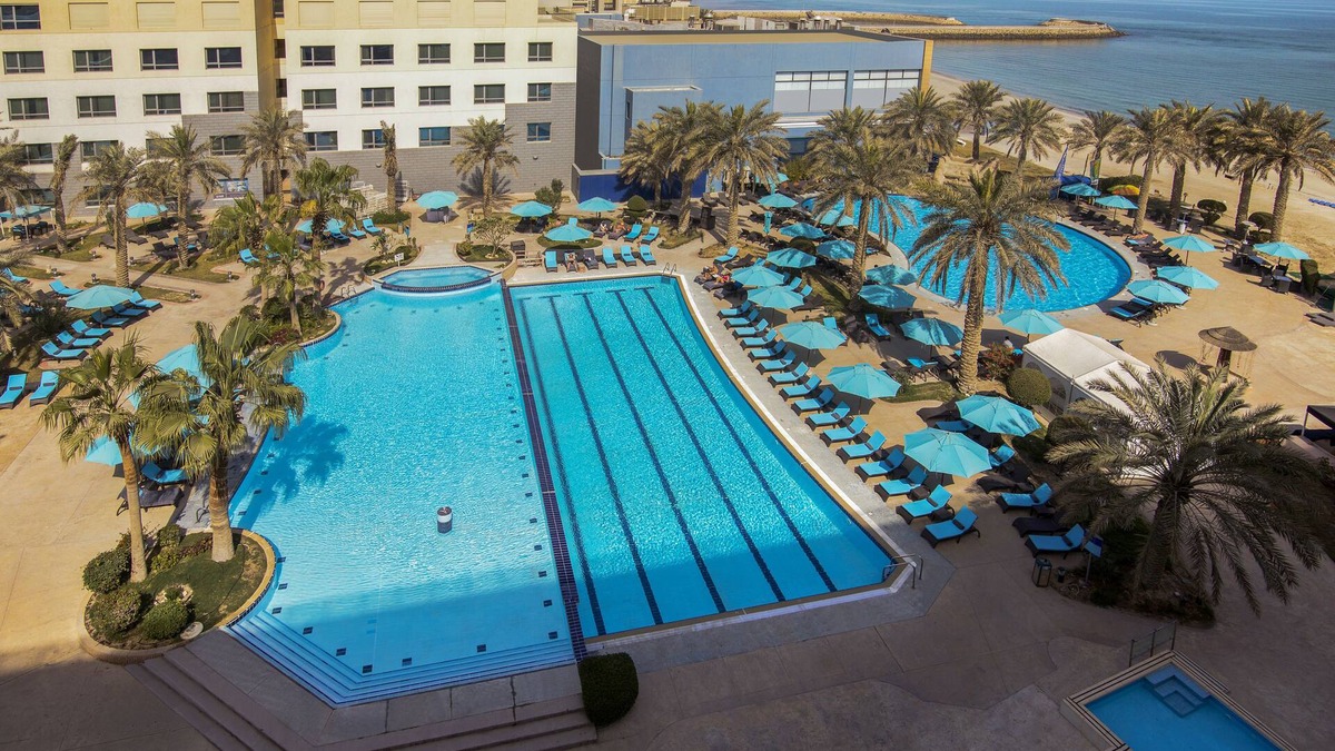 Salwa Hotel | The Palms Beach Hotel And Spa