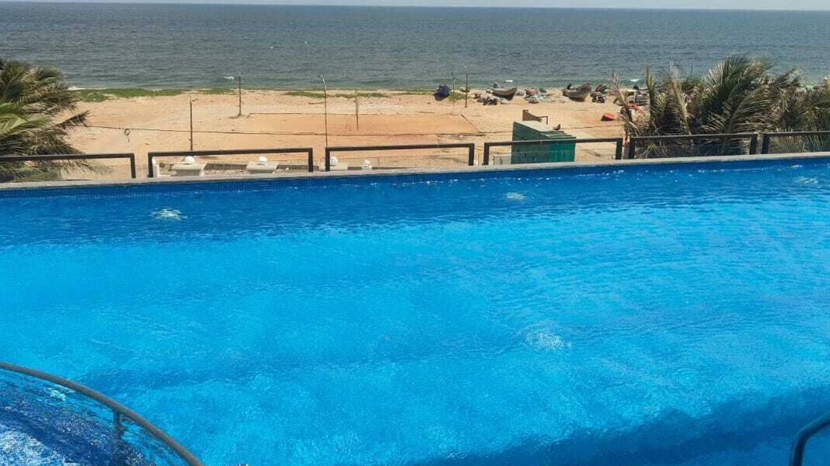 Palavakkam Hotel | The Palms ECR Resorts and Banquets