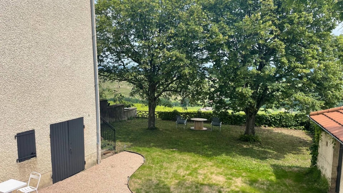 Chiroubles House | The panoramic Chiroubles