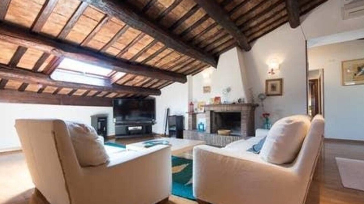 Orvieto Apartment | The Paper House