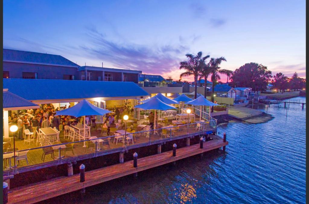 East Bunbury Hotel | The Parade Hotel