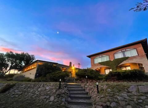 Puerto Piramides Hotel | The Paradise