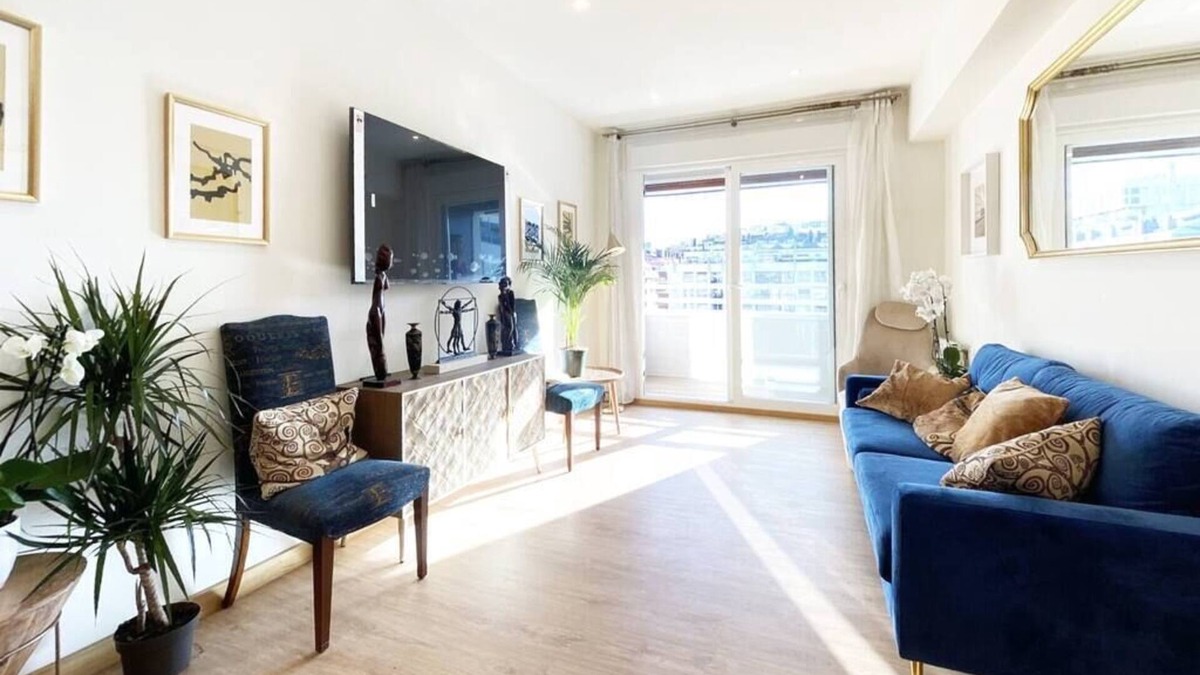 San Sebastian Centro Apartment | The Paradise: Luxurious flat, parking, jacuzzi, terrace, new