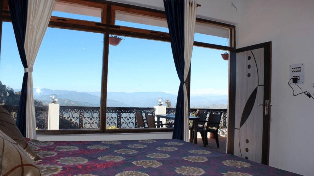 Bhatrojkhan Hotel | The Parijat Retreat