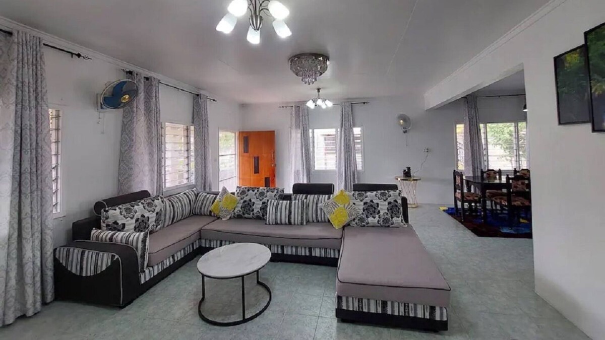 Martintar Apartment | The Park View Family Home