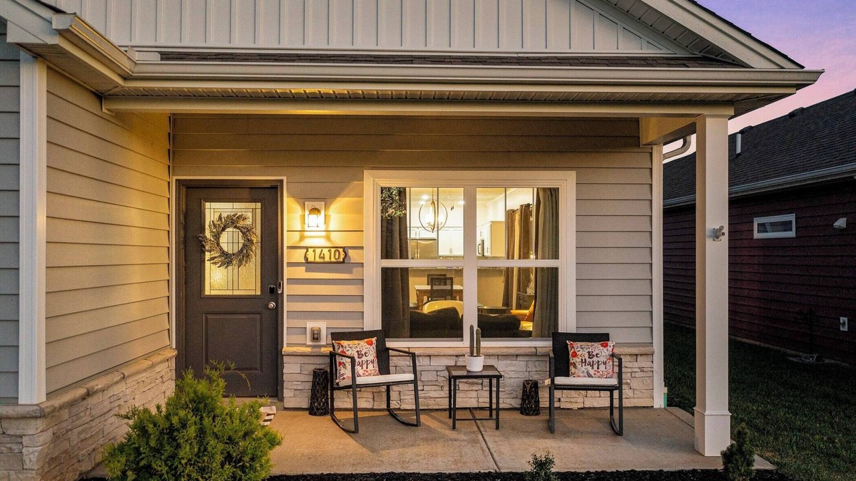 Jeffersonville House | The Parklands Hot Tub Retreat