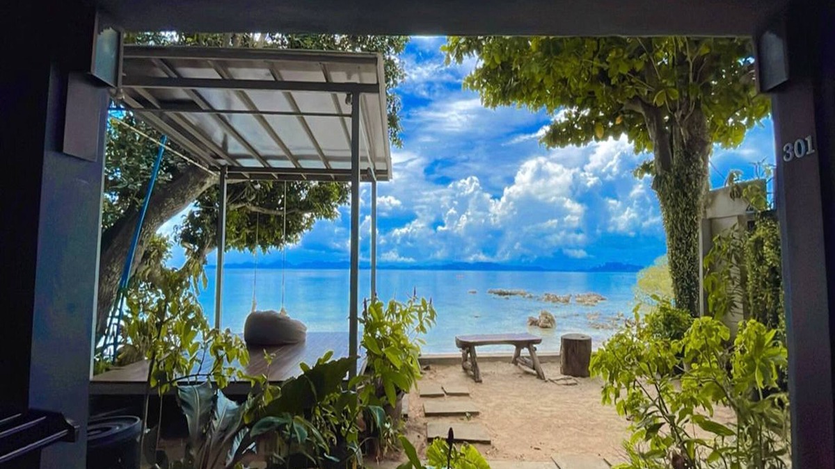 Nong Thale Hotel | The Parlour Krabi