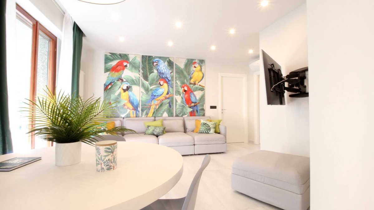 Bordighera Apartment | The Parrots and Palms