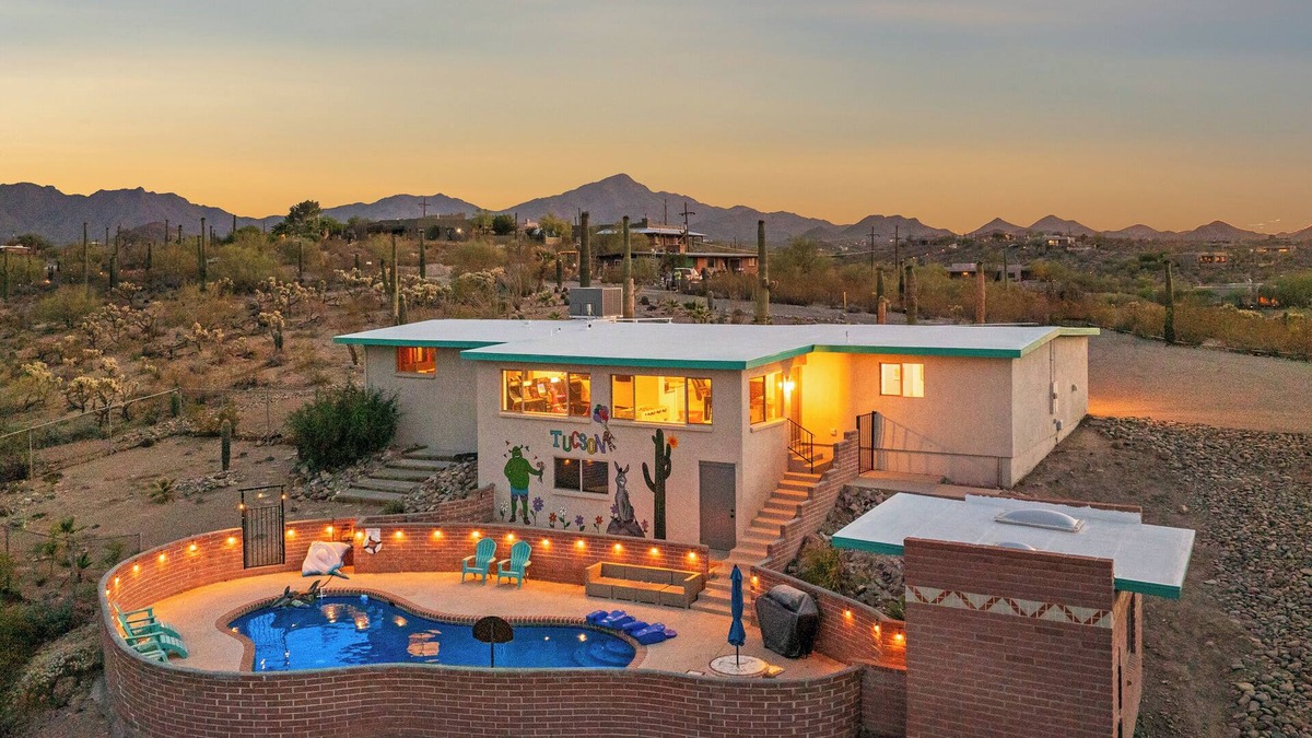Tucson House | The Peaceful Valley-Views-Pool-Game Room-Comfy Beds-Waffles-Hiking@Saguaro West