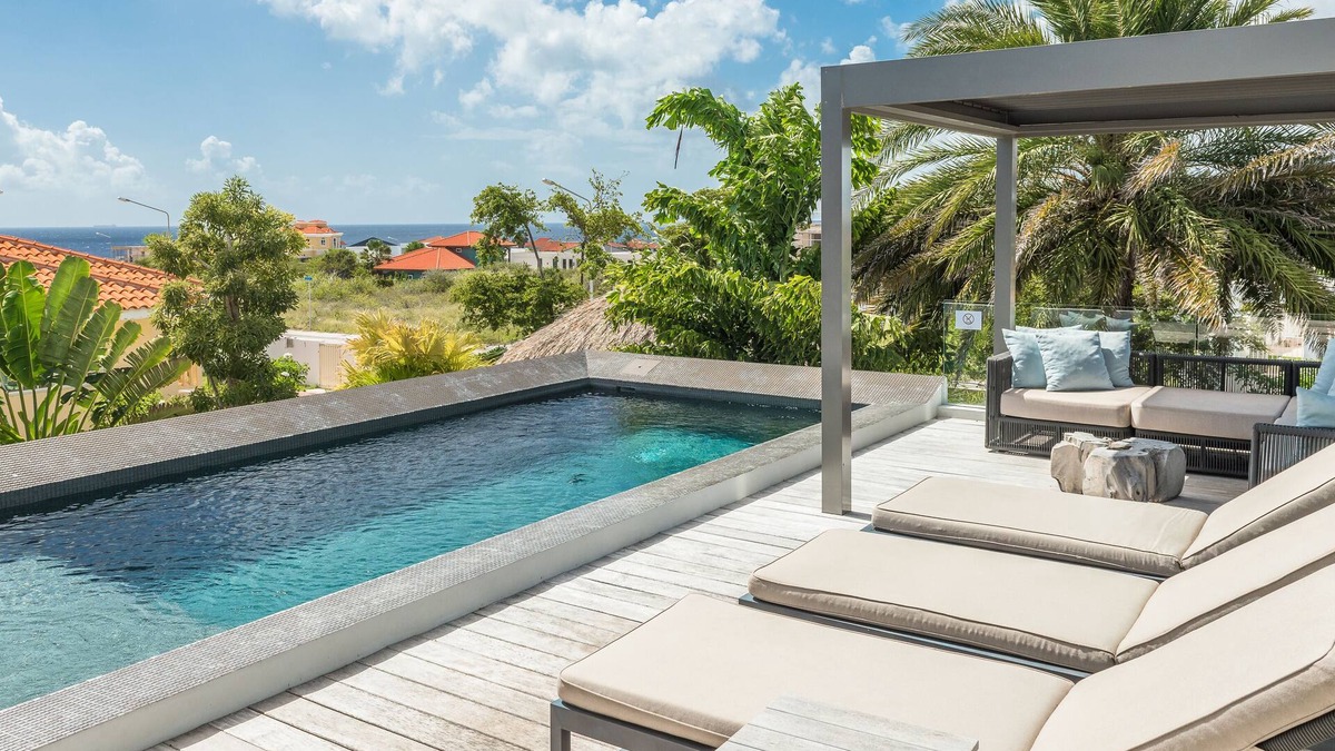 Jan Thiel Villa | The Pearl of Jan Thiel, private pool, gym and game room 4