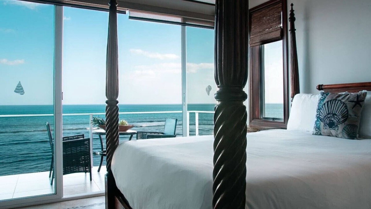 Boca Corona Apartment | The Pearl – Romantic Oceanfront Hideaway – Panama