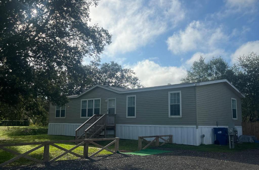 Clewiston House | The Perfect Get Away !