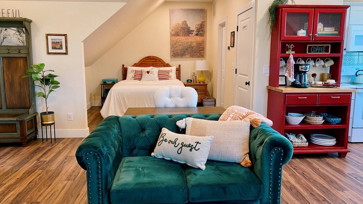 Branson Apartment | The Perfect Location for Visiting Branson! 2 Bdrm Suite Apt (Sleeps 👨👩👦👦)