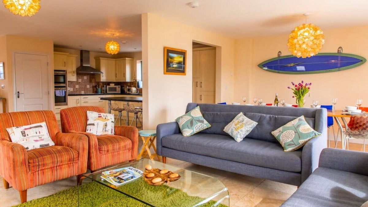 Widemouth Bay House | The perfect place to relax with family or friends!