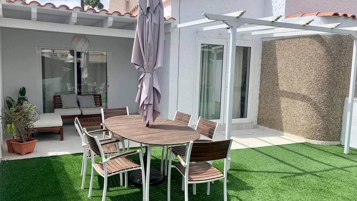 Maspalomas House | The perfect stay private garden