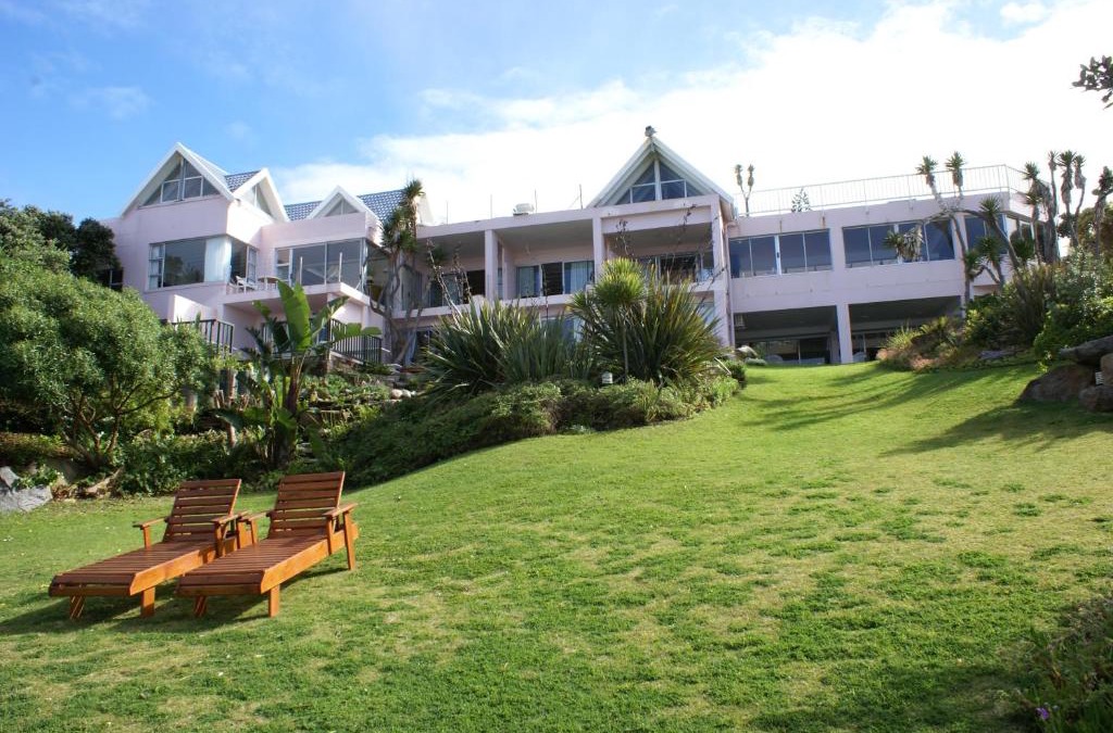 Wilderness Beach House | The Pink Lodge on The Beach
