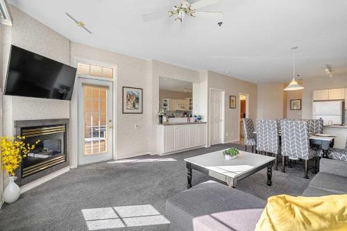 East Kootenay Apartment | The Pinnacle in Fairmont 1BR Condo Near Hot Springs