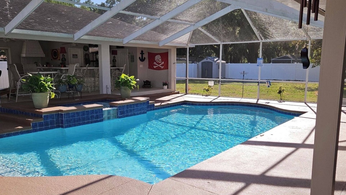 Nichols House | The Pirate's Cove!
