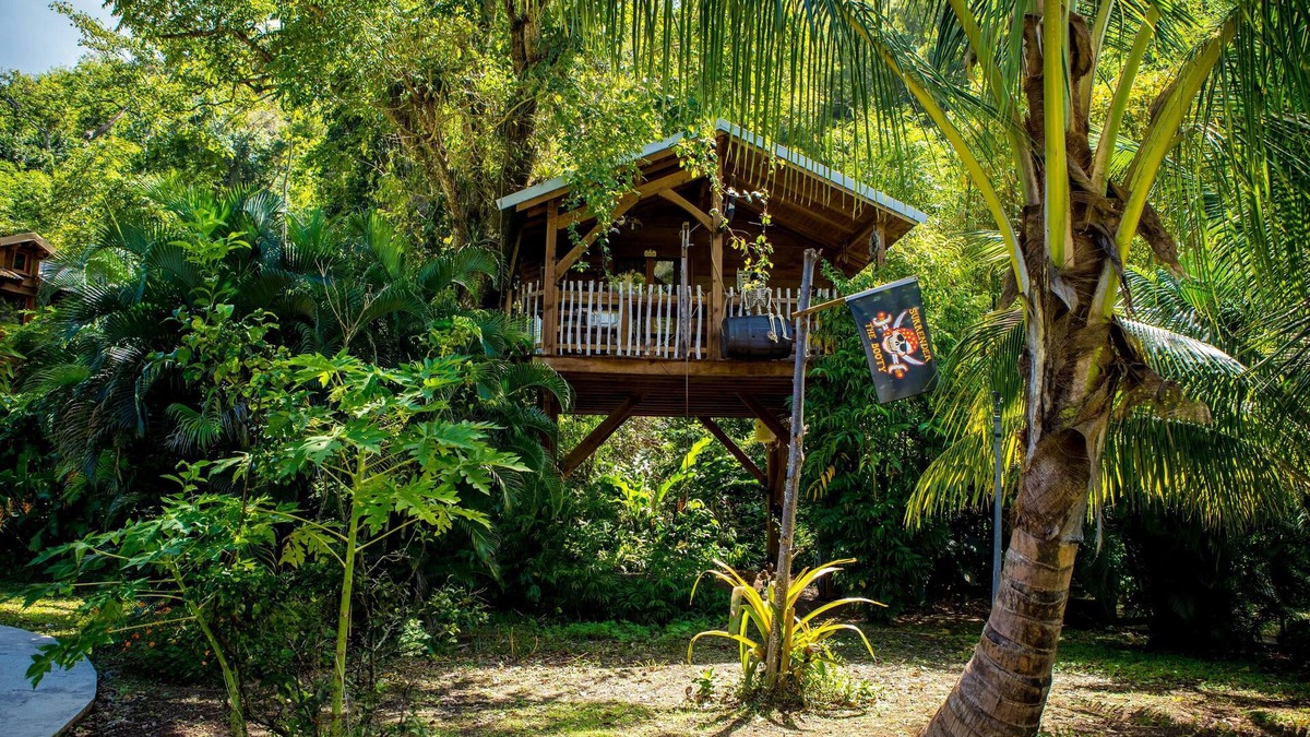 Pointe-Noire House | The Pirate's Trail (West Indies Cottage)