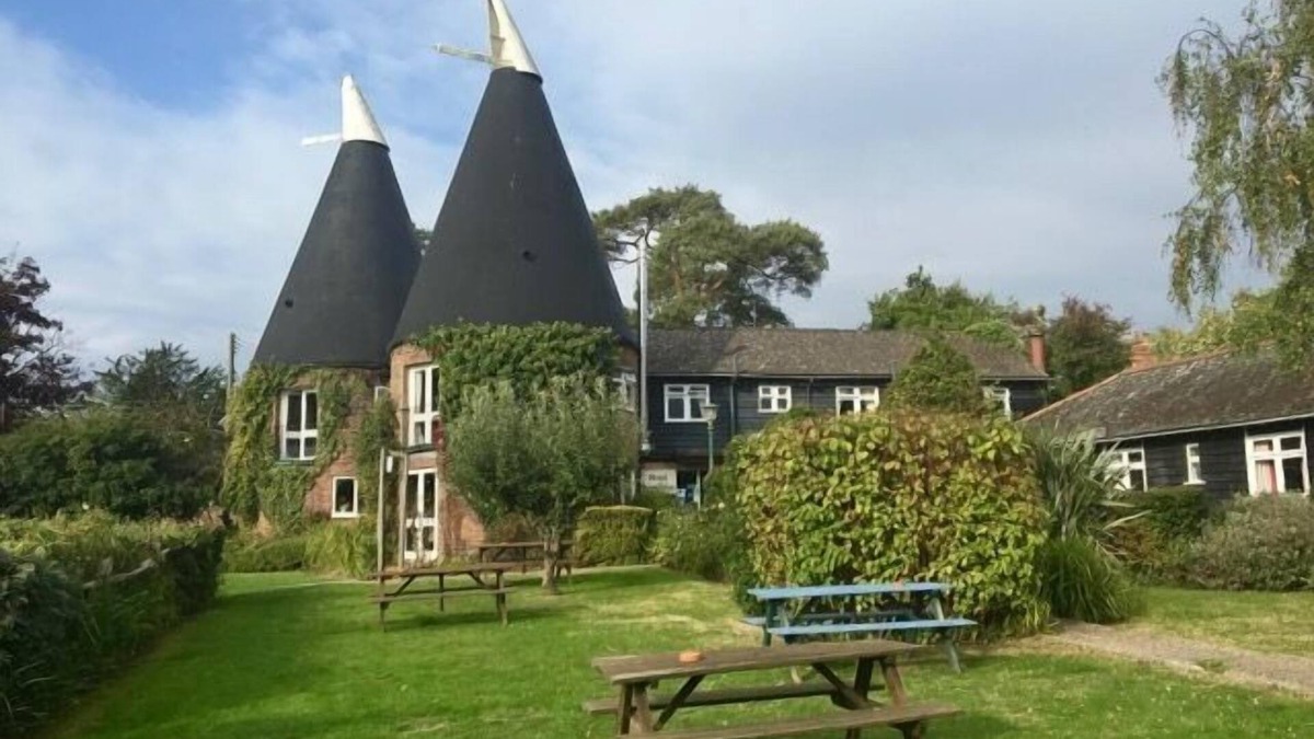 Playden Hotel | The Playden Oasts Inn