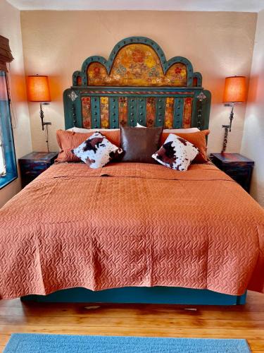 Prescott Apartment | The Pleasant Street Casitas - Historic & Modern Charm