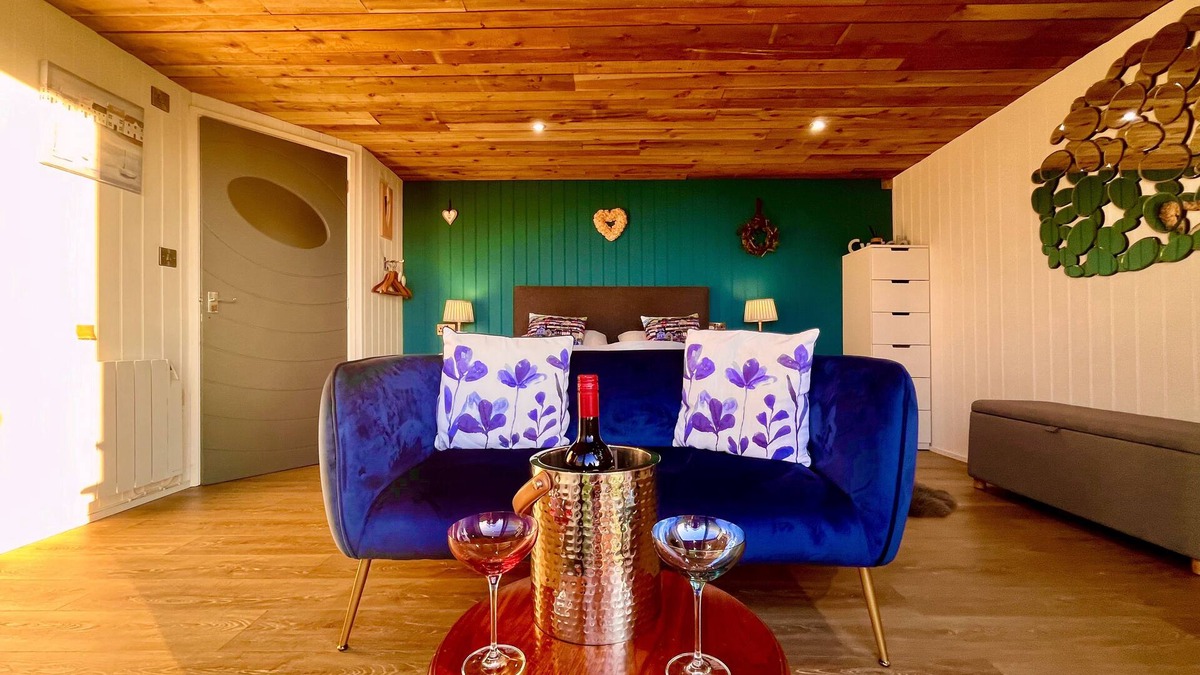 Aberaeron Cabin | The Pod Luxury accommodation