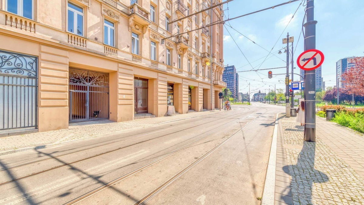 Srodmiescie Apartment | The Polonia Residence One Top Locations