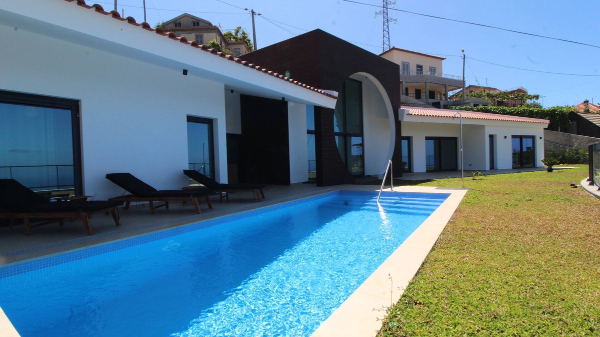 Canhas Villa | The pool house in Ponta de Sol