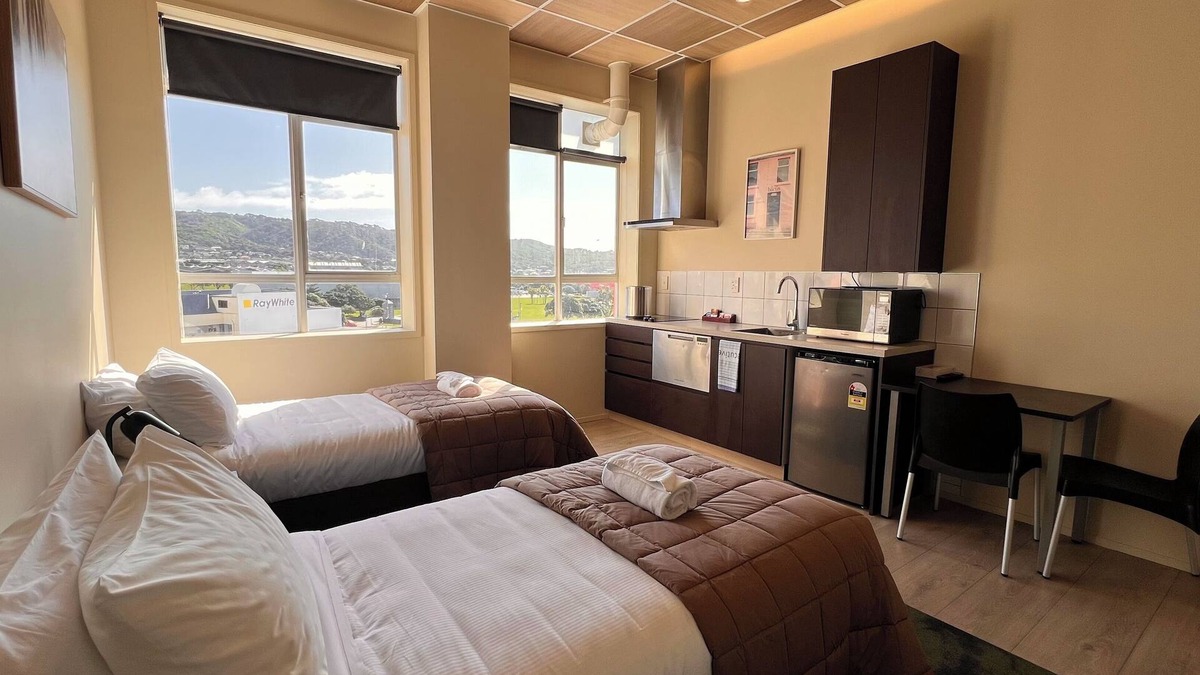 Porirua Hotel | The Post Hotel