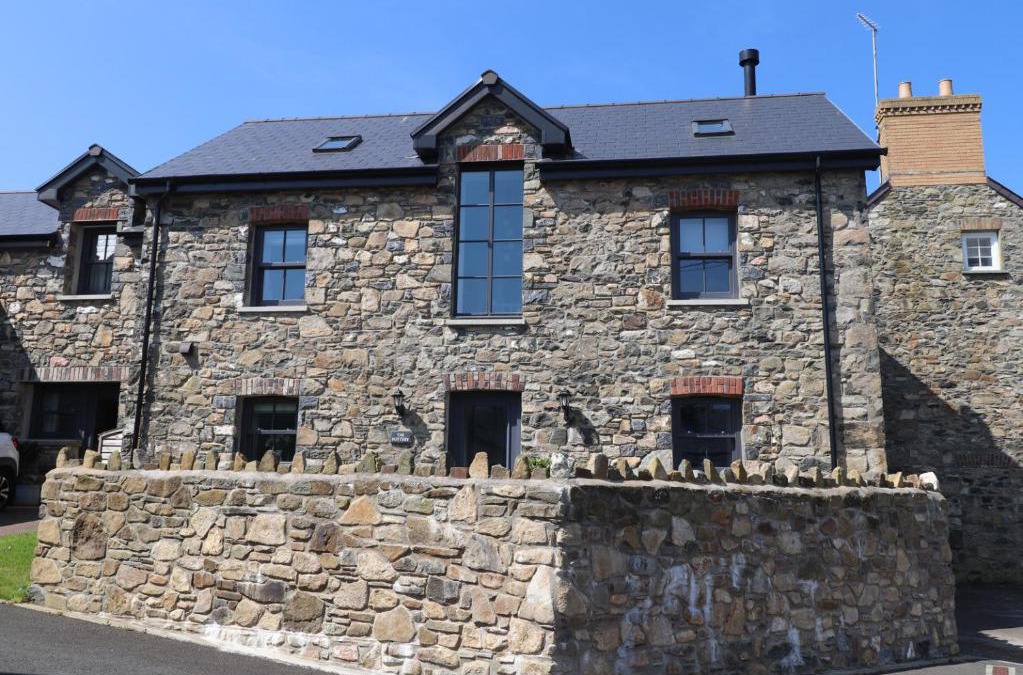 Newport House | The Pottery