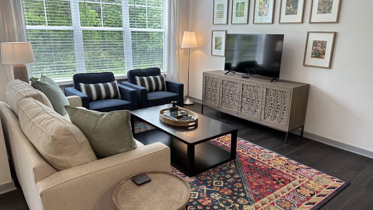 Tuttle West Apartment | The Presidential Suite | Walk-In Shower | Gated!