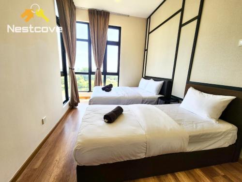 Malacca City Apartment | The Quartz Residence & Suites Infinity Pool By Nestcove
