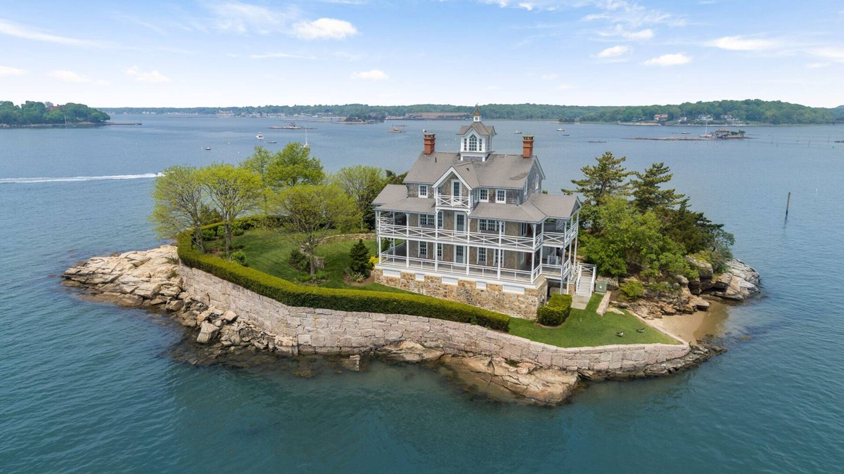Branford House | The Queen of the Thimble Islands