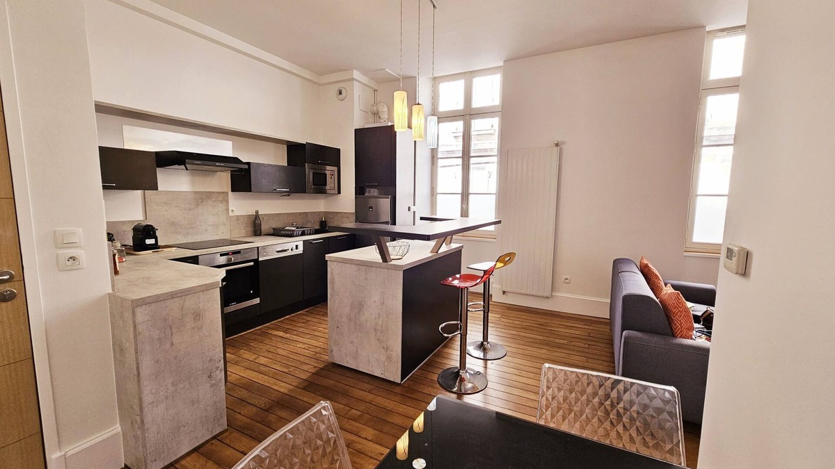 Angouleme Apartment | The quiet and spacious heart of Angoulême