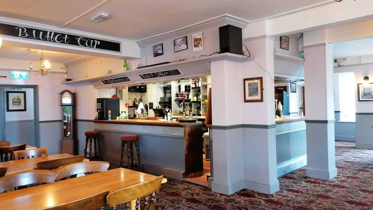 Malvern Bed & Breakfast | The Railway Inn